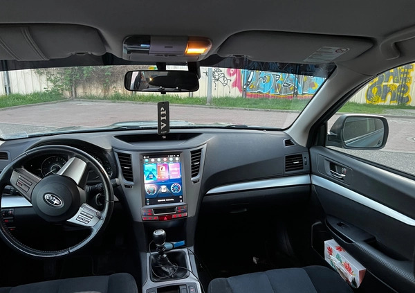 Subaru Outback cena 23000 przebieg: 210000, rok produkcji 2010 z Ząbki małe 22